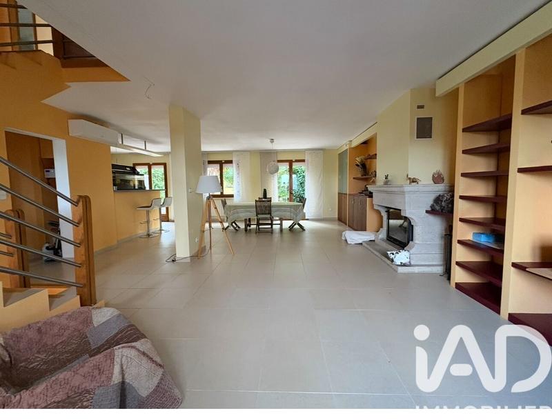 Maison - 130 m² - 7 pièces