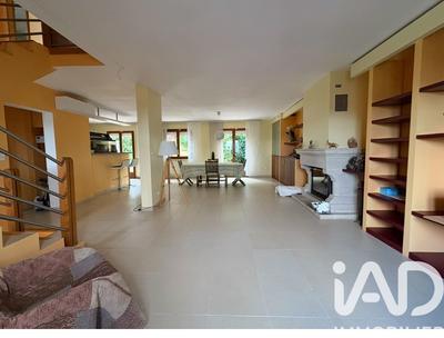 Maison - 130 m² - 7 pièces