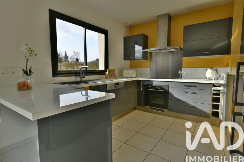 Maison - 122 m² - 5 pièces