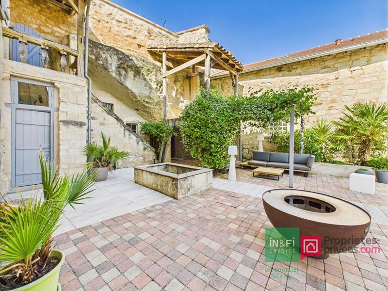 Maison - 294 m² - 10 pièces