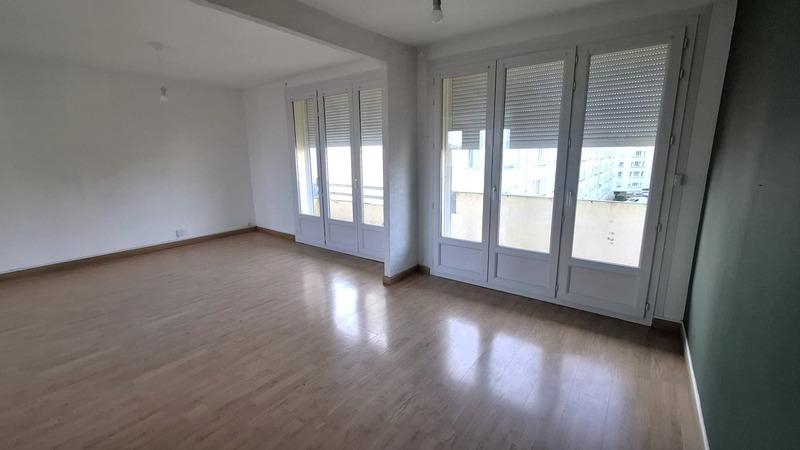 Appartement - 79 m² - 5 pièces