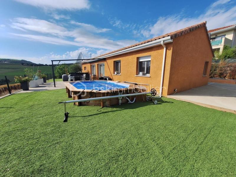 Maison - 92 m² - 4 pièces