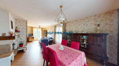 Maison - 109 m² - 5 pièces