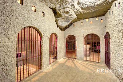 Maison ancienne - 110 m² - 40 pièces