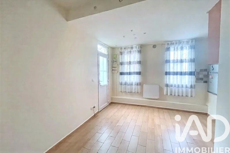 Studio - 27 m² - 2 pièces