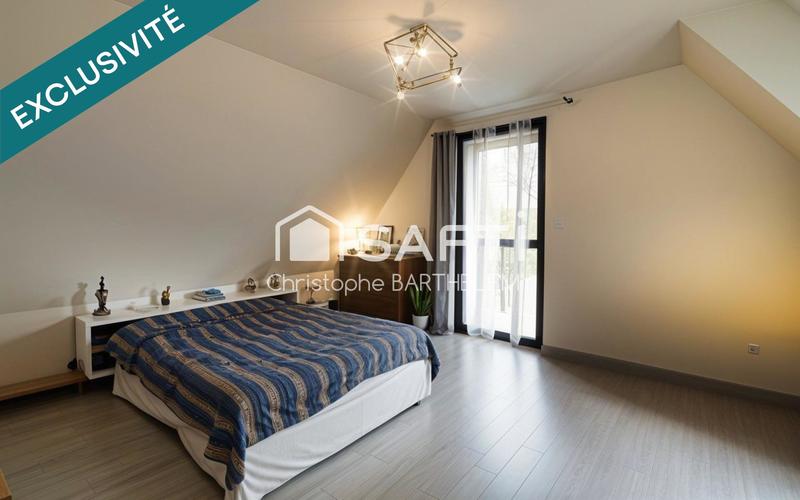 Maison - 137 m² - 8 pièces