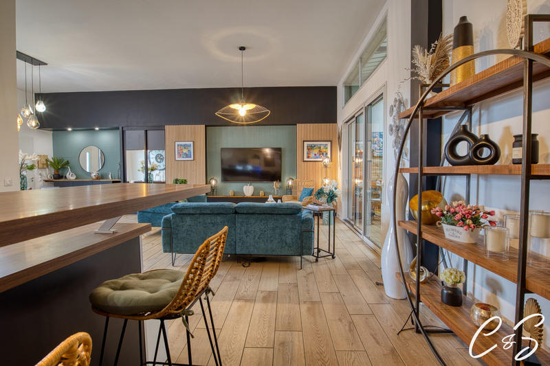 Appartement - 112 m² - 5 pièces