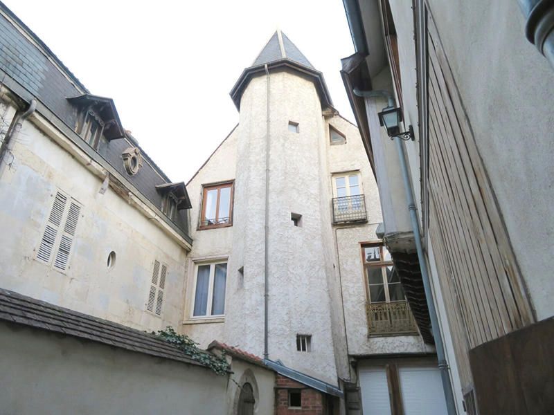 Appartement - 77 m² - 3 pièces