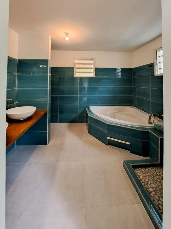 Maison - 188 m² - 6 pièces