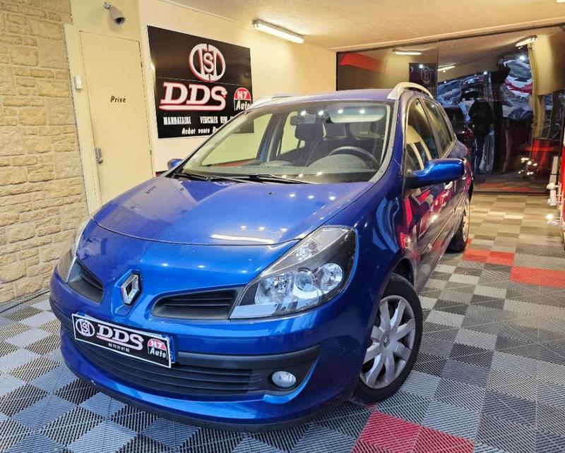 Renault Clio III Dci 85 Distri Vidange Neuve Ct Ok