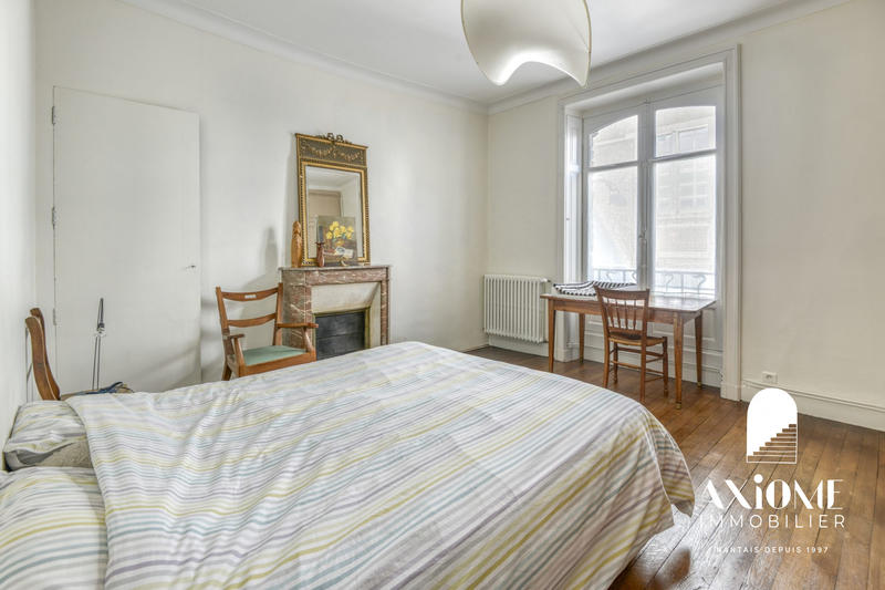 Appartement - 140 m² - 5 pièces