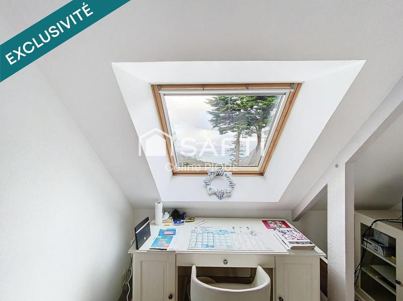 Villa - 207 m² - 9 pièces