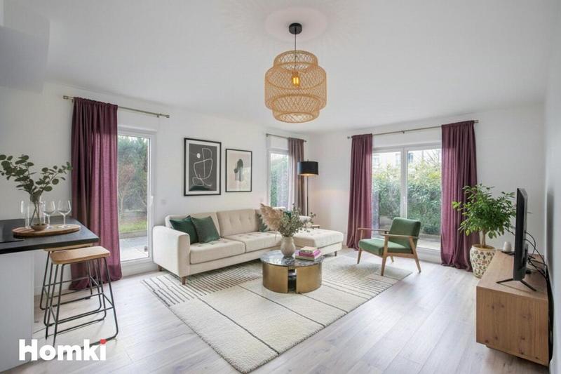 Appartement - 80 m² - 4 pièces