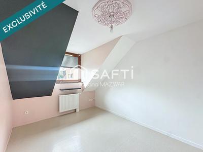 Maison de ville - 77 m² - 5 pièces