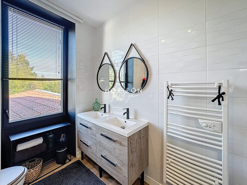 Maison ancienne - 145 m² - 7 pièces