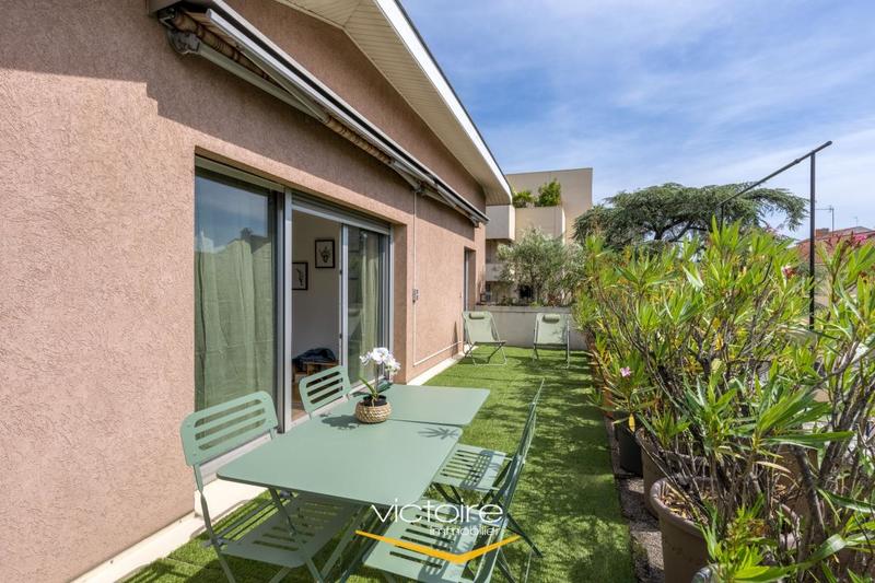 Duplex - 103 m² - 4 pièces