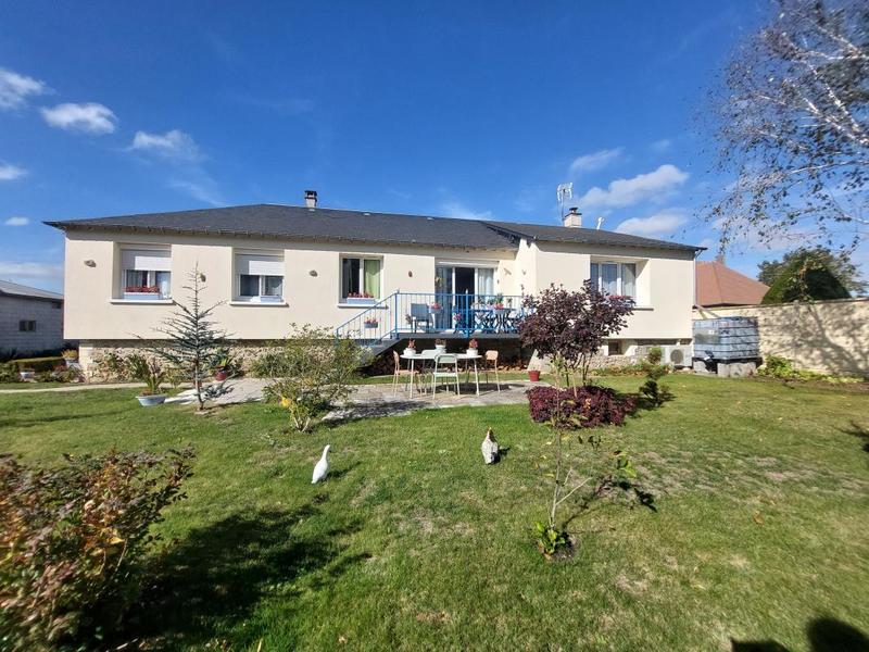 Maison - 159 m² - 7 pièces