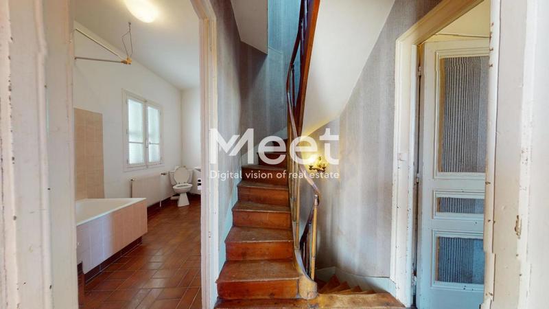 Maison - 147 m² - 6 pièces