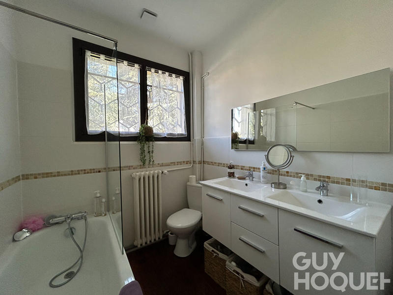 Maison - 143 m² - 5 pièces