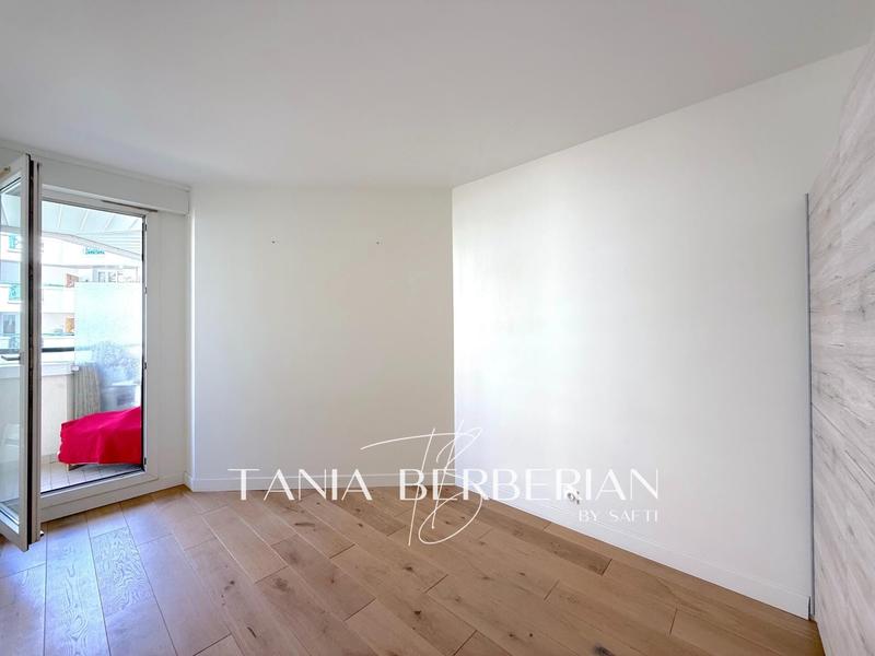 Appartement - 82 m² - 4 pièces