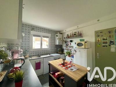 Maison - 98 m² - 4 pièces