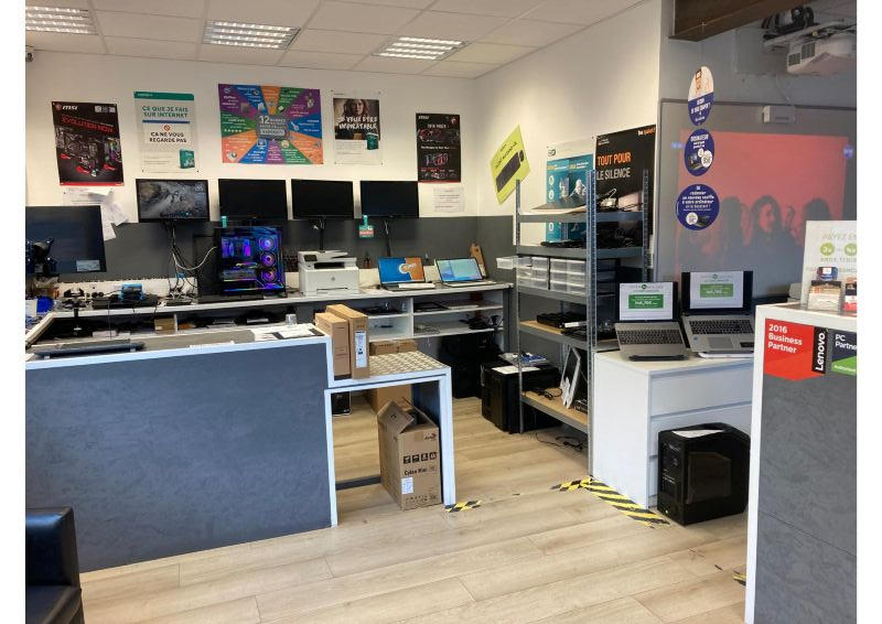 Immeuble - 144 m² - 8 pièces