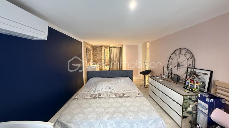 Immeuble - 300 m² - 10 pièces