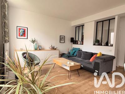 Appartement - 64 m² - 4 pièces
