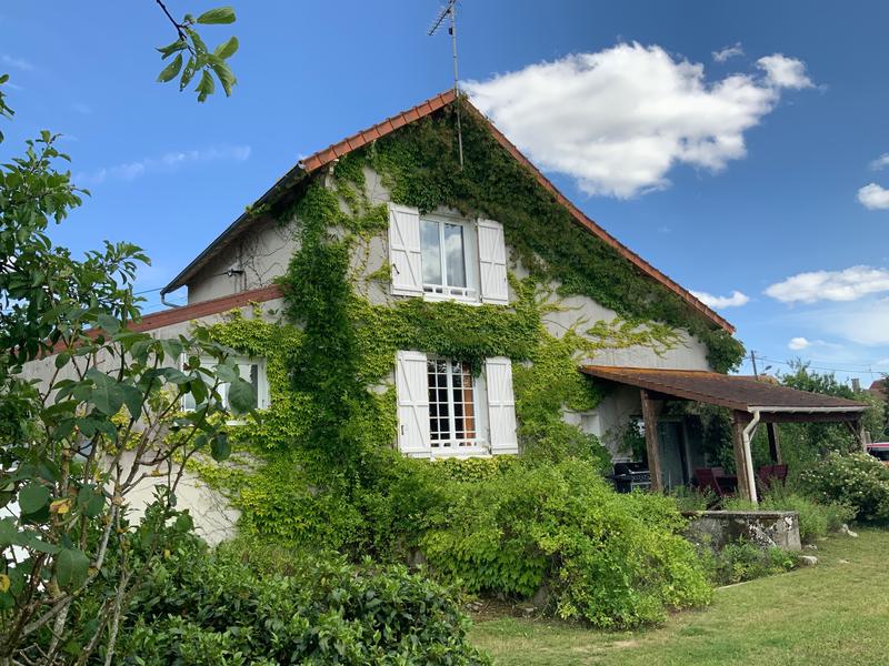 Maison - 122 m² - 5 pièces