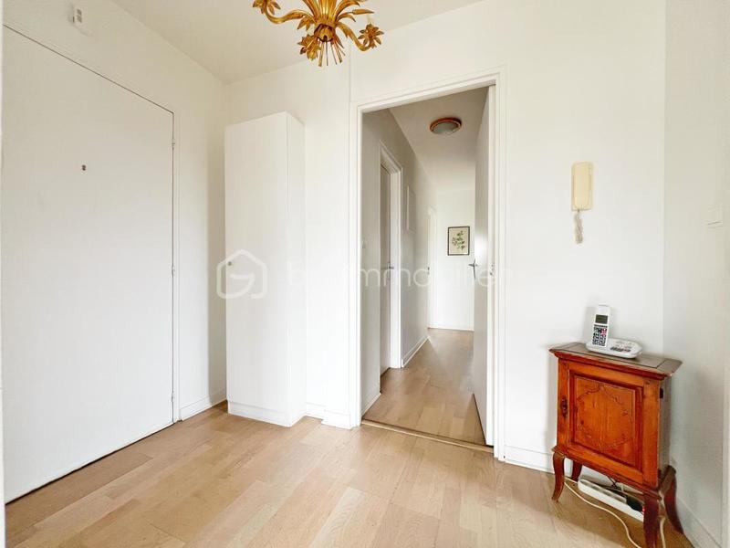 Appartement - 85 m² - 4 pièces