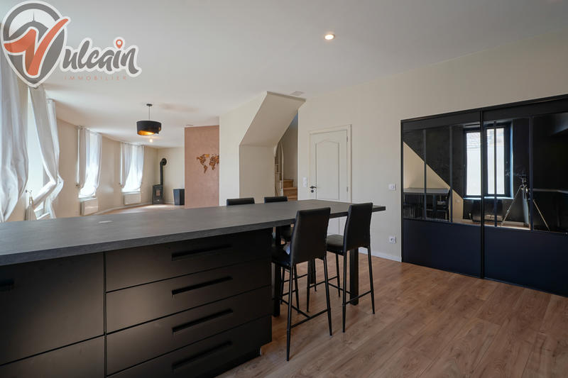 Maison - 170 m² - 3 pièces