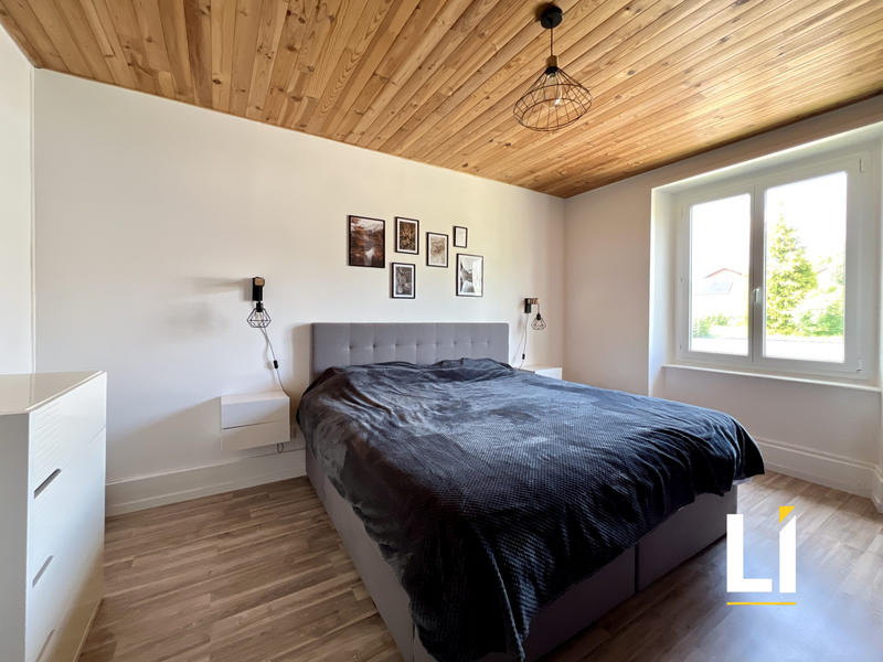 Appartement - 96 m² - 4 pièces