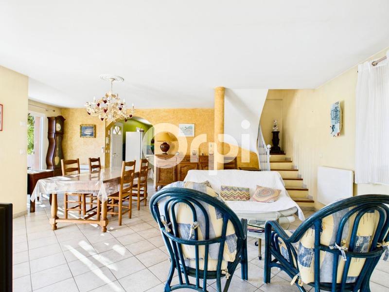 Villa - 136 m² - 4 pièces