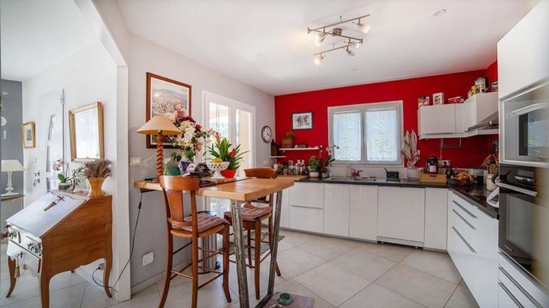 Maison - 133 m² - 6 pièces