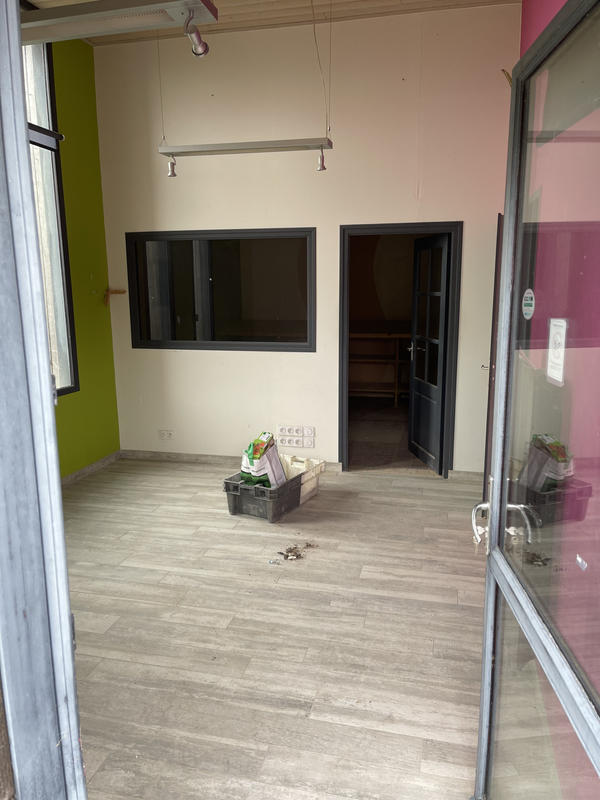 Local d'activités - 200 m²