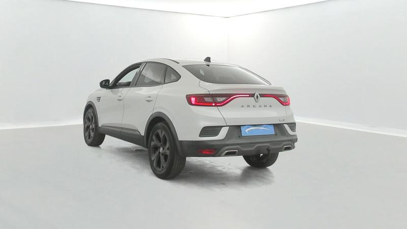 Renault Arkana E-Tech 145 21b R.S. Line 5p