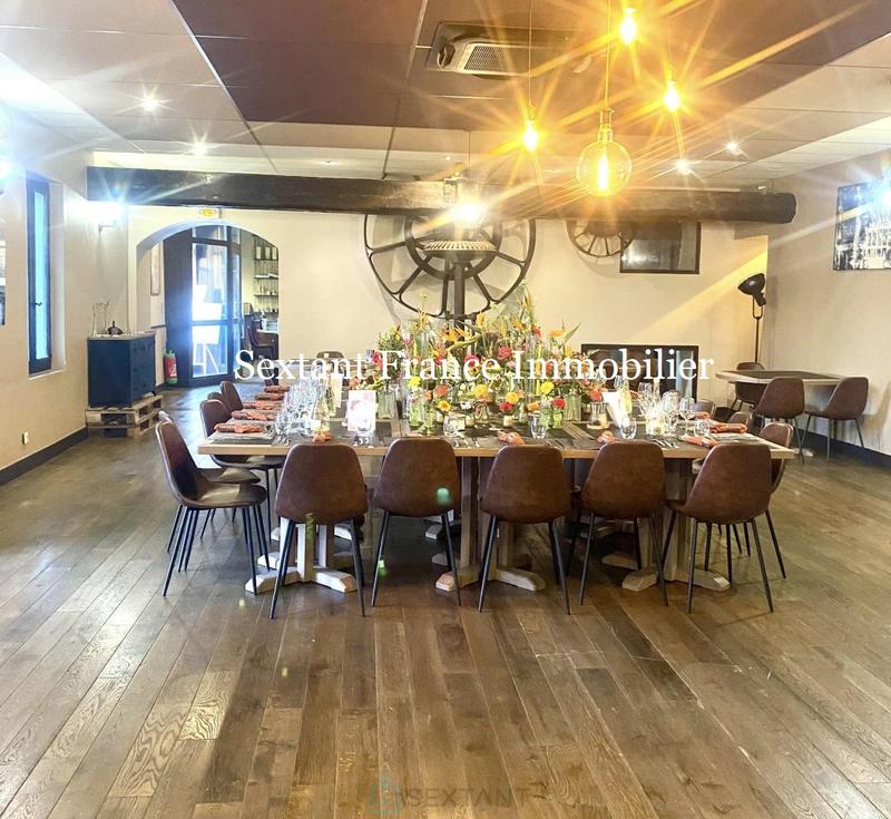 Fonds de commerce - 247 m²