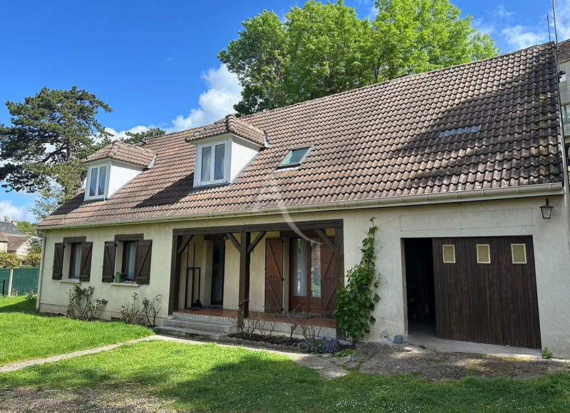 Maison - 144 m² - 6 pièces