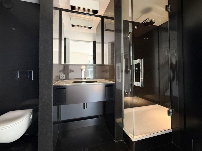 Appartement - 272 m² - 6 pièces