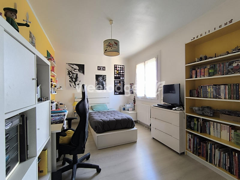 Maison - 161 m² - 8 pièces