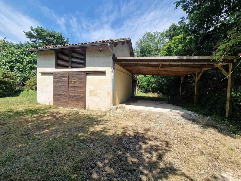 Maison - 229 m² - 8 pièces