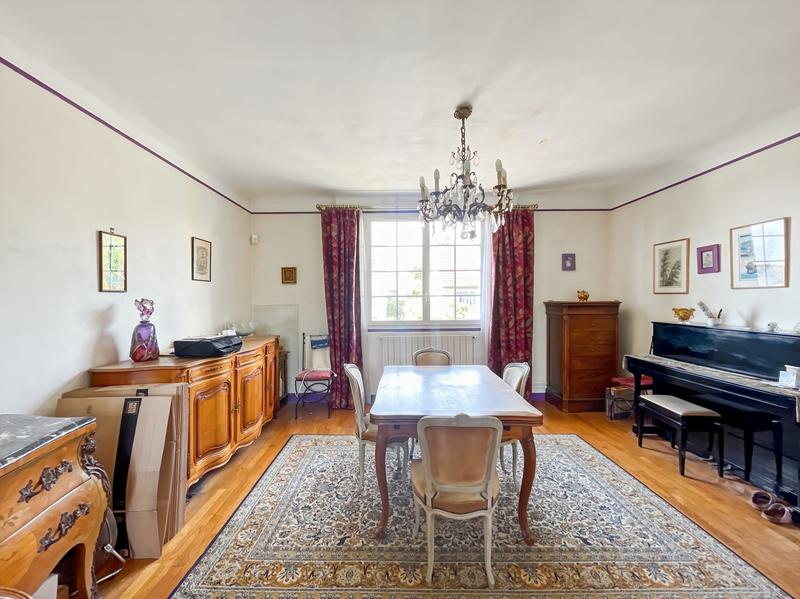 Maison ancienne - 150 m² - 6 pièces