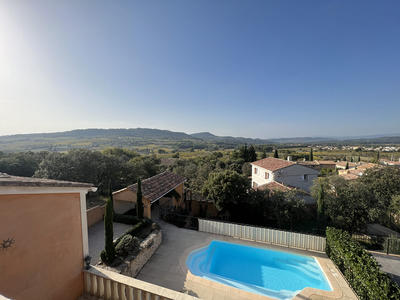 Maison - 174 m² - 8 pièces