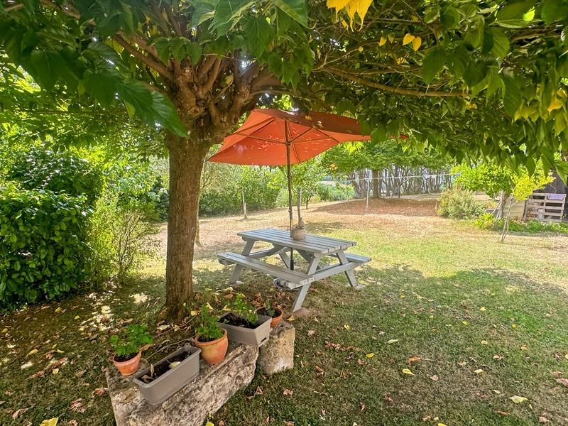 Maison en pierre - 89 m² - 4 pièces