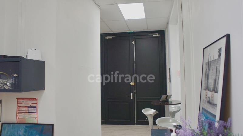 Bureau - 115 m² - 5 pièces