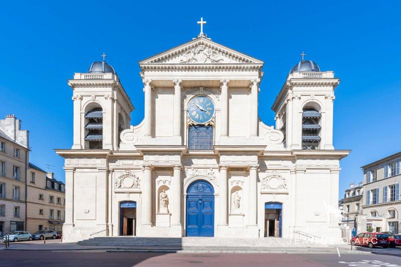 Appartement - 144 m² - 5 pièces