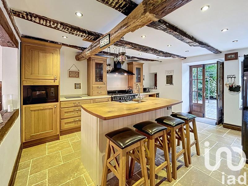 Maison - 152 m² - 6 pièces