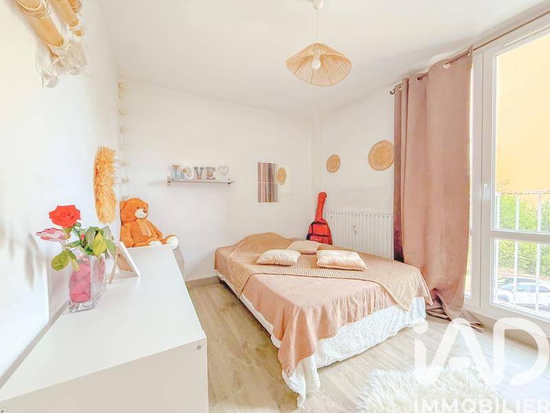 Appartement - 85 m² - 5 pièces