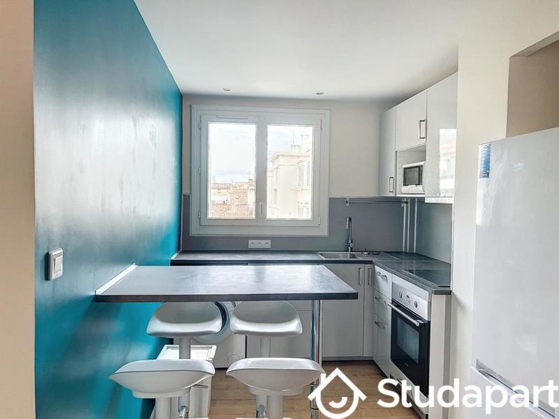 Chambre - 11 m² - 1 pièce