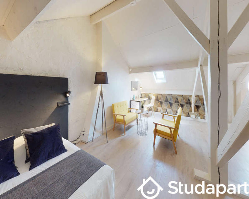 Chambre - 60 m² - 1 pièce